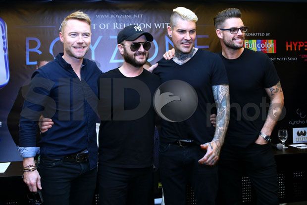 Boyzone Janjikan Kejutan di Konser Mereka di Jakarta