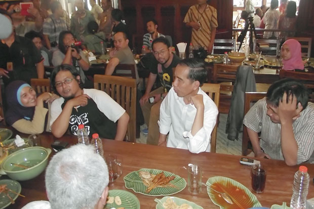 Pulang Kampung, Jokowi Nikmati Suasana Solo