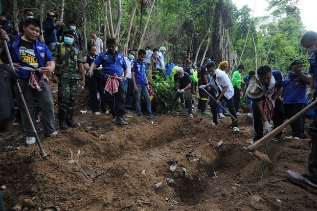Kuburan Massal Guncang Malaysia, PM Najib Buru Pelaku