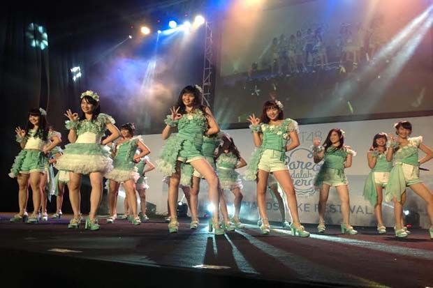 JKT48 Bawakan Lagu Cinta Refrain Penuh Harapan