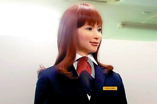 Robot Jadi Pegawai Hotel