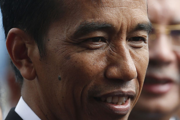 Anggota DPR: Ijazah Jokowi Palsu atau Asli?