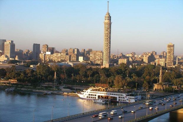 Lompat dari Puncak Menara Kairo, Mahasiswa Mesir Tewas