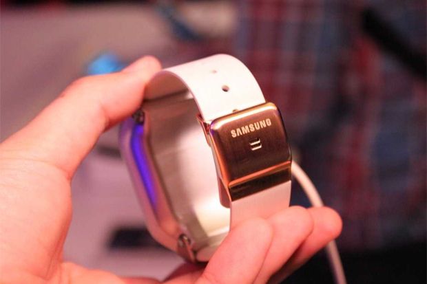Samsung New Smartwatch Hadirkan Mobile Payment