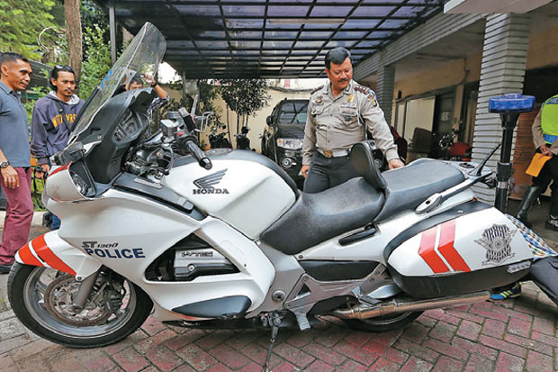 Polisi Tindak Kendaraan Mewah Bodong