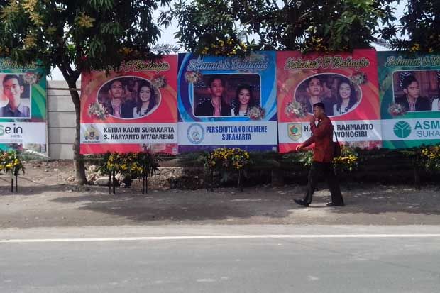 Jokowi Mantu, Karangan Bunga Padati Graha Saba Buana