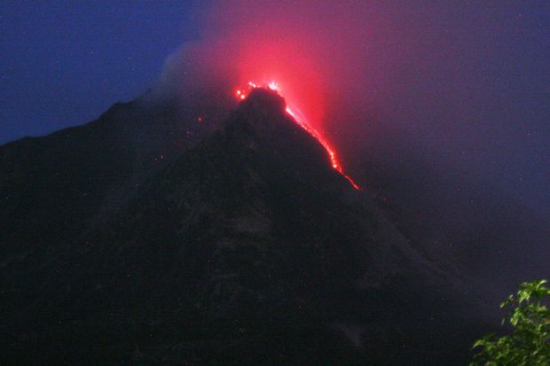 Aktivitas Kegempaan Gunung Sinabung Masih Tinggi