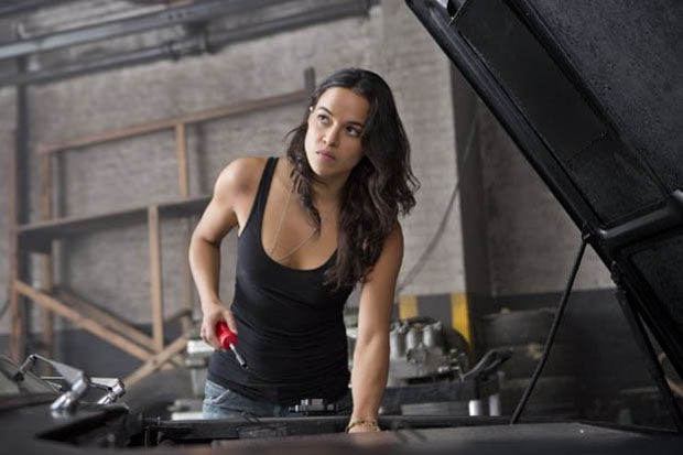 Michelle Rodriguez Siap Sambut Eva Mendes di Fast and Furious 8