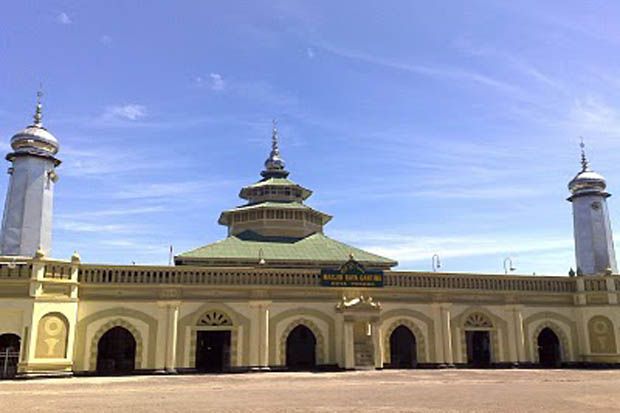 Sejarah Masjid Raya Ganting, Masjid Tertua di Padang