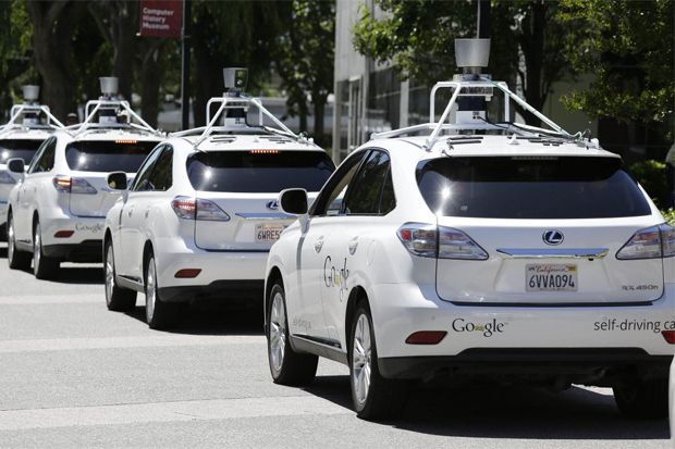 Pertama Mengaspal, Mobil Self-driving Google Kecelakaan