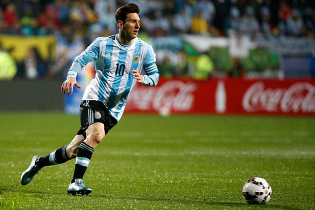 Messi Diingatkan Wasit Cara Main di Amerika Latin