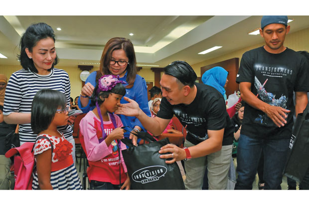 Indovision Hibur Anak Penderita Kanker