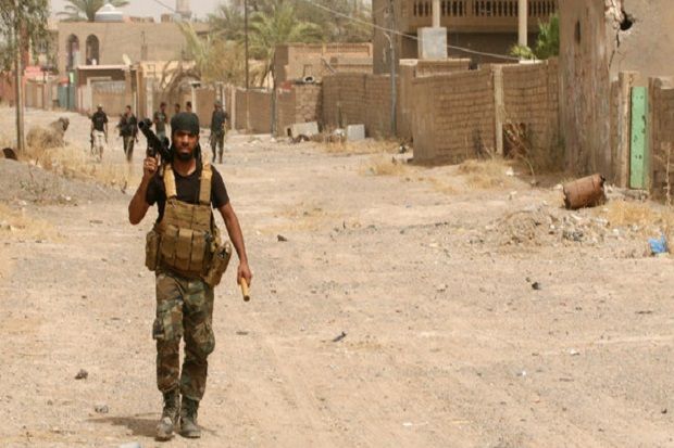Pembom Bunuh Diri ISIS Serang Kota Kilang Minyak Irak