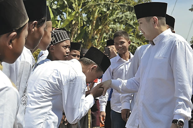 HT Ajak Santri Bangun Indonesia Jadi Negara Maju