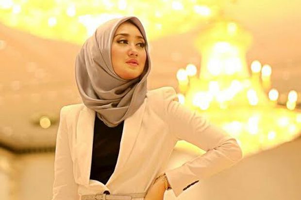 Rahasia Kecantikan Desainer Muslim Indonesia