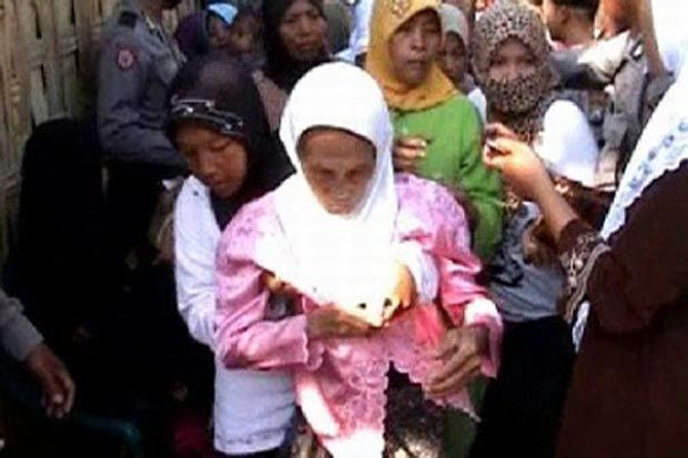 Pengusaha Kaya di Semarang Bagi Zakat pada Ribuan Warga