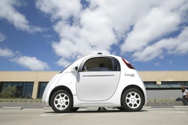 Produsen Mobil Menghindari Apple dan Google