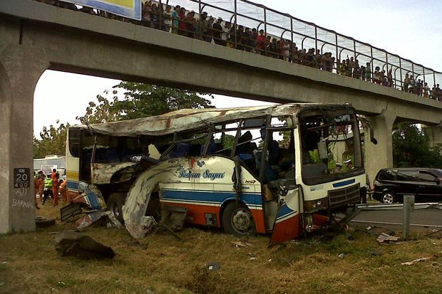 RS Mitra Plumbon Rawat 34 Korban Kecelakaan Tol Palikanci