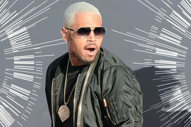 Chris Brown Batal Lagi Manggung di Indonesia