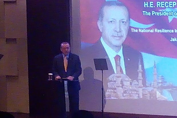 Erdogan: Kami Tidak Akan Menyerah Lawan Terorisme