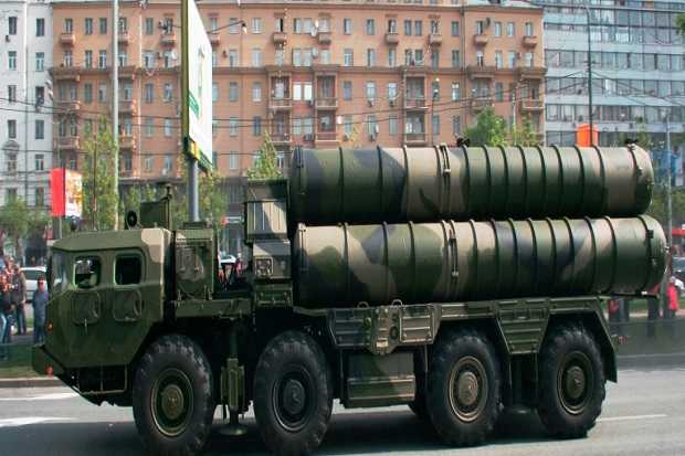 Untuk Iran, Rusia Percanggih Rudal S-300
