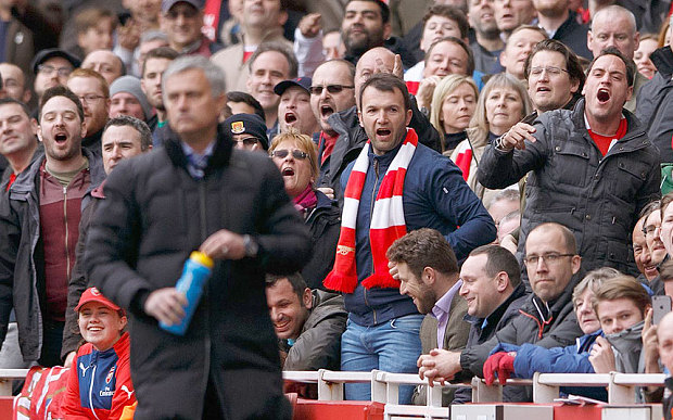 Mourinho Membumi Jelang Hadapi Arsenal