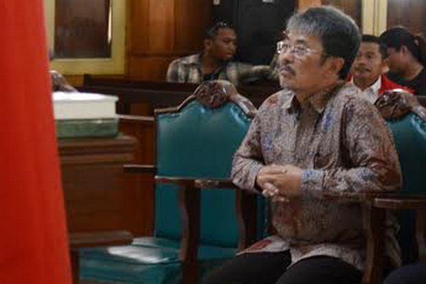 Mantan Ketua DPRD Nisel Didakwa Korupsi Rp989 Juta