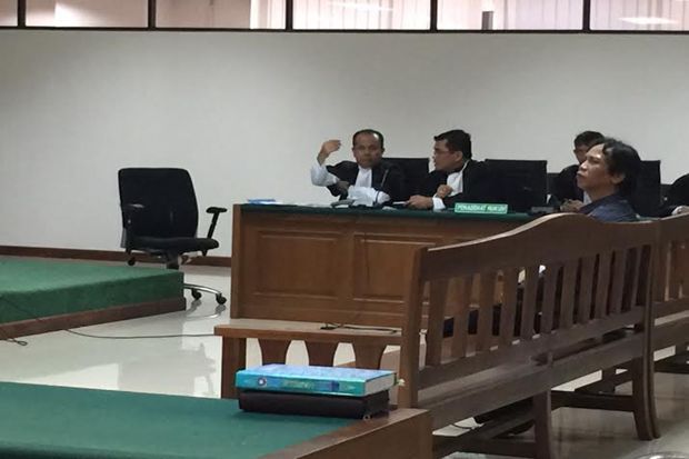 Mandra Jalani Sidang Perdana di Pengadilan Tipikor