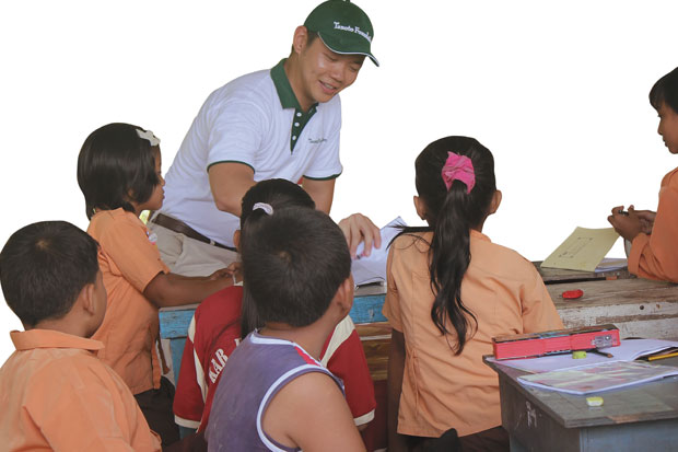 Berkomitmen Kembangkan Pendidikan Indonesia