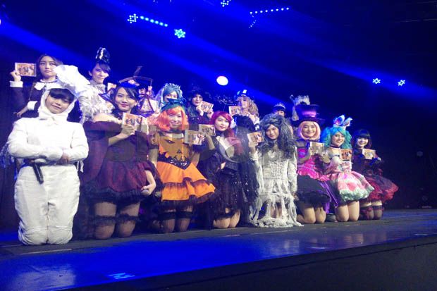 JKT48 Dibikin Susah Kostum Halloween Night