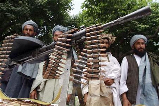 Saling Tembak Sesama Taliban, 5 Tewas