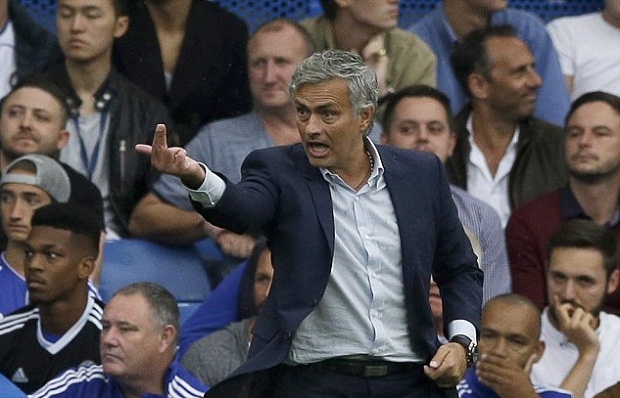 Kalah Lagi, Mourinho Salahkan Tiga Pemain Chelsea