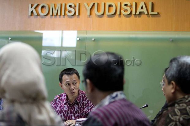 Pansel Serahkan 7 Nama Calon Komisioner KY ke Jokowi