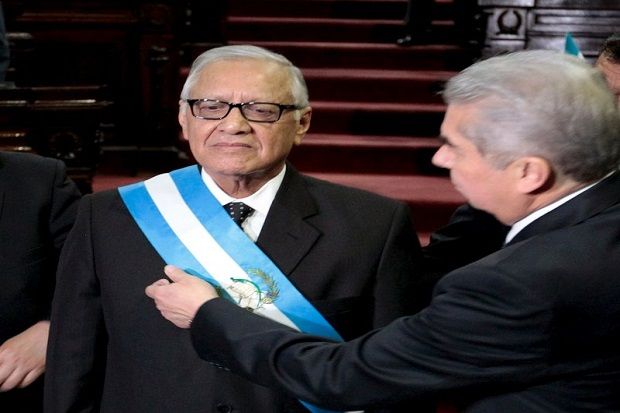 Presiden Perez Lengser, Ini Pemimpin Baru Guatemala