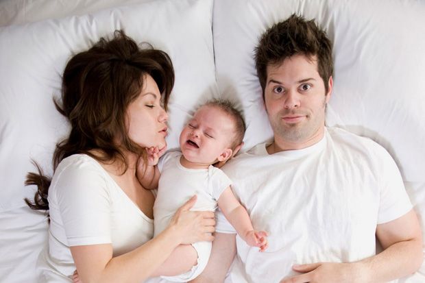 Tujuh Tips Menjaga Gairah Pasangan Ketika Anak Ada Di Rumah