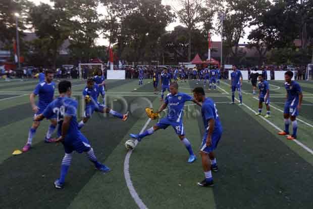 Persib Bandung vs Martapura FC: Maung Pincang Pengin Hat-Trick Menang