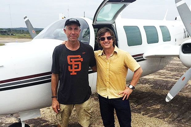 Pilot Akrobatik Hollywood Jadi Tumbal Film Mena Tom Cruise