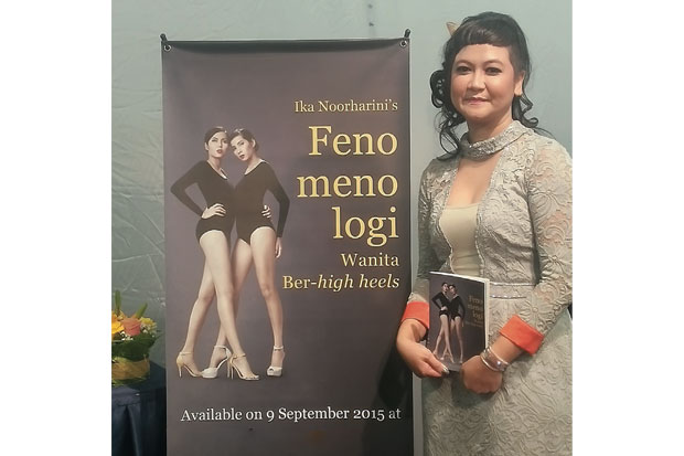 Buku Fenomenologi Wanita Ber-high Heels
