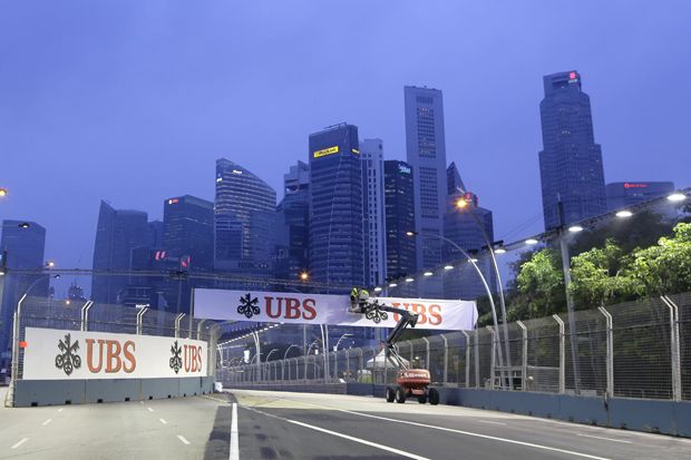 Pembalap F1 Berharap Hujan Turun Singkirkan Kabut Asap Indonesia