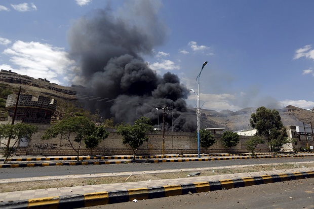 Jet-jet Tempur Saudi Cs Gempur Kantor Kemendagri Yaman