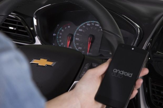 Apple CarPlay dan Android Auto Siap Lengkapi Chevy 2016
