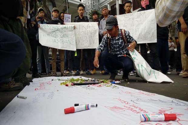 Aliansi Aktivis di Malang Tuntut Gubernur Jatim Turun Tangan