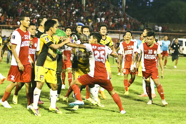 Sepak Bola Indonesia Itu Memang Nganu