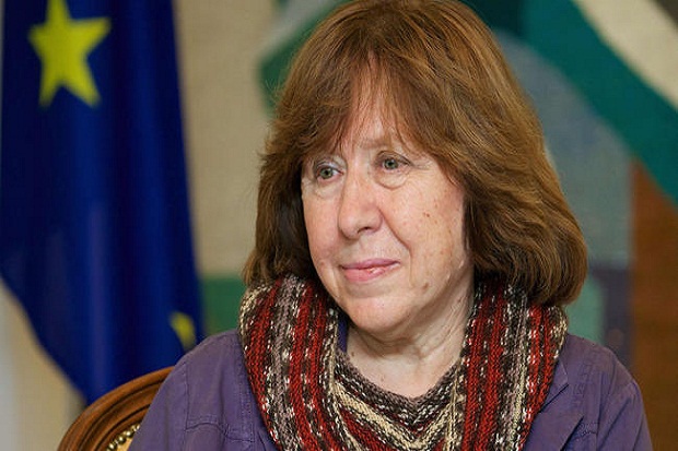 Penulis Belarus Raih Penghargaan Nobel Sastra