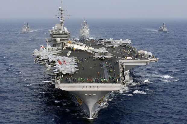 Kapal Perang AS Akan Dekati Pulau Buatan China