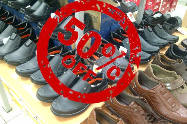 Pengusaha Sepatu Curhat, Diskon 50% Tetap Tak Laku