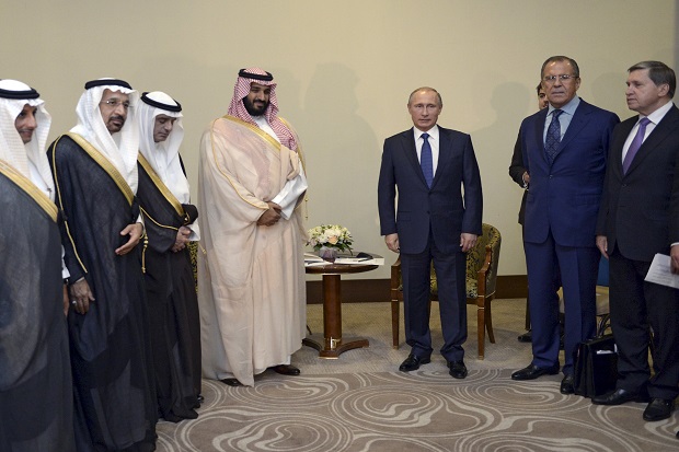 Di Hadapan Putin, Saudi Minta Rusia Hentikan Serangan ke Suriah