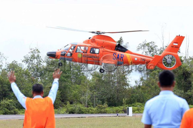 Hilang Kontak, Pilot Helikopter Sempat Titipkan Ayam Kesayangan