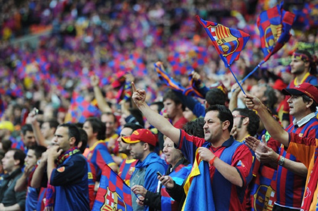 Suarez Kaget Di-bully Fans Barcelona
