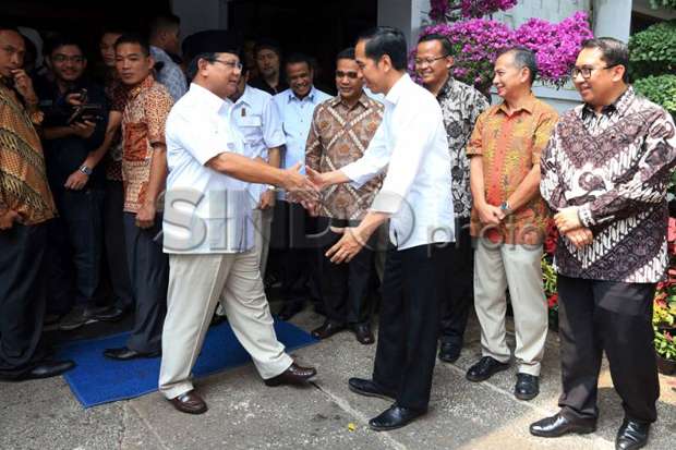 Survei: Prabowo Lebih Disukai Dibanding Jokowi